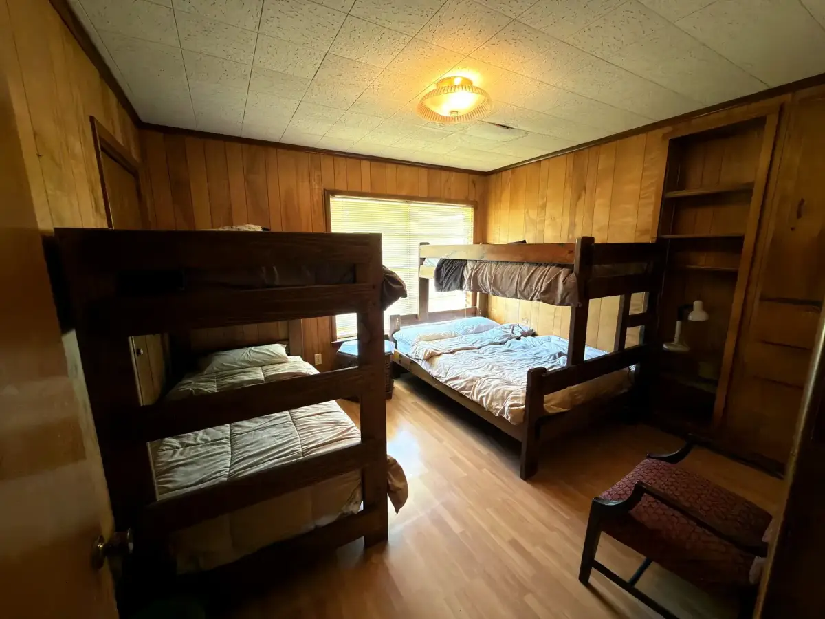 Bedroom with bunk beds in the Brick House